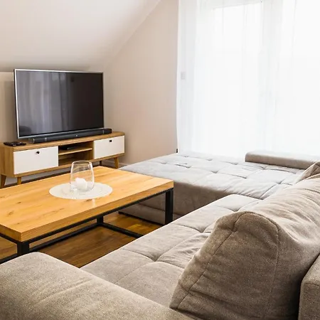 Aparthotel Nad Goscincem